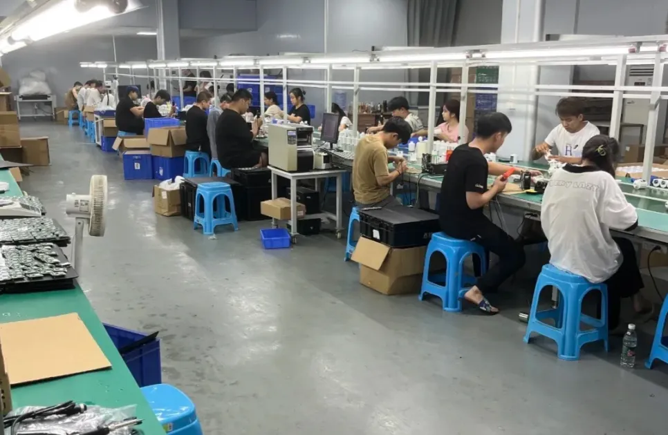 Erleben Sie die Fertigung in China: Darkhorse Sourcing Factory Tours für Käufer